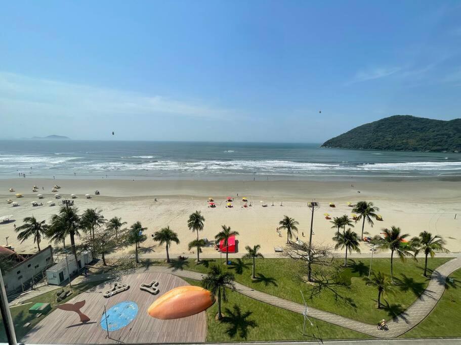 Apartamento em Bertioga, Frente Mar, Vila Clais