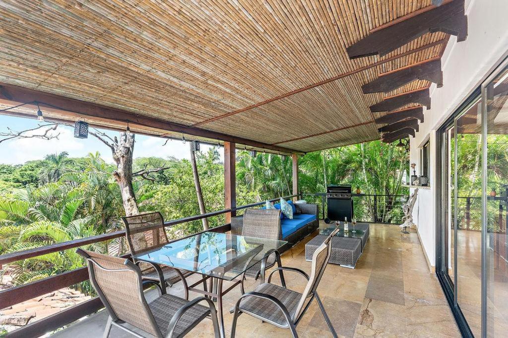 Spacious Villa Retreat in Private Resort
