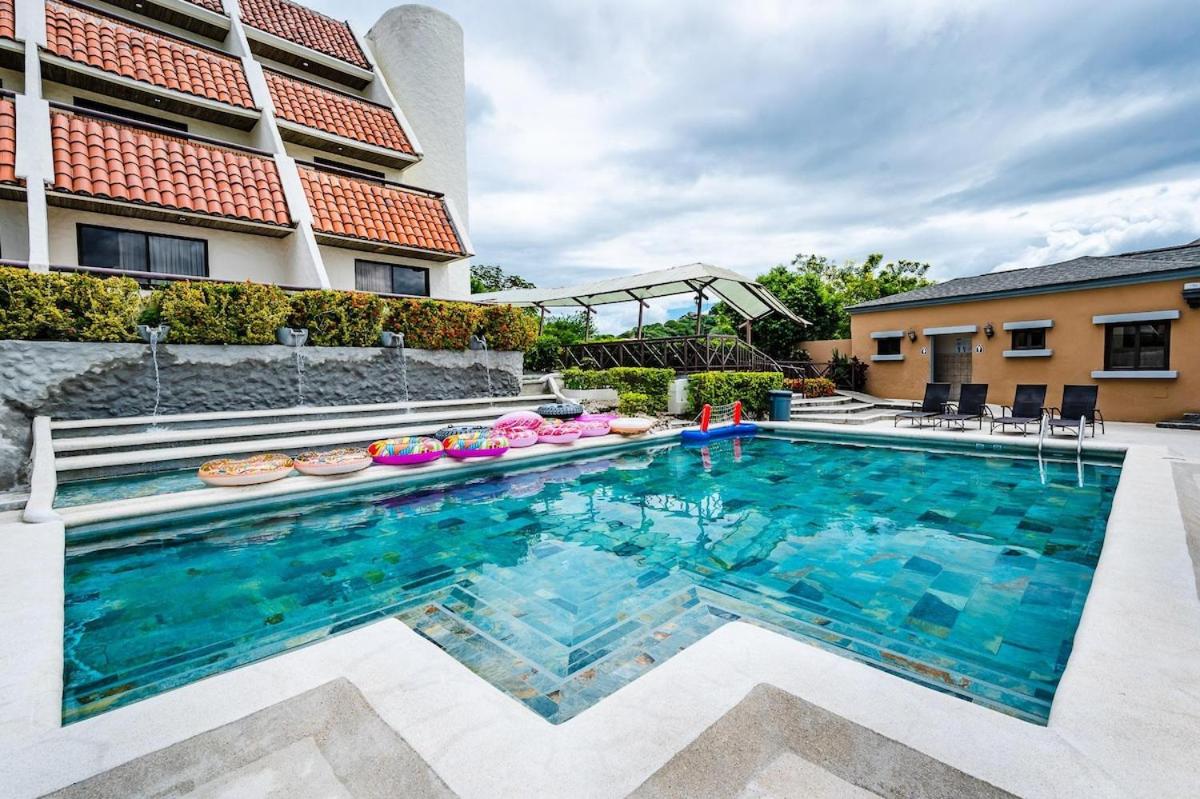 Spacious Villa Retreat in Private Resort