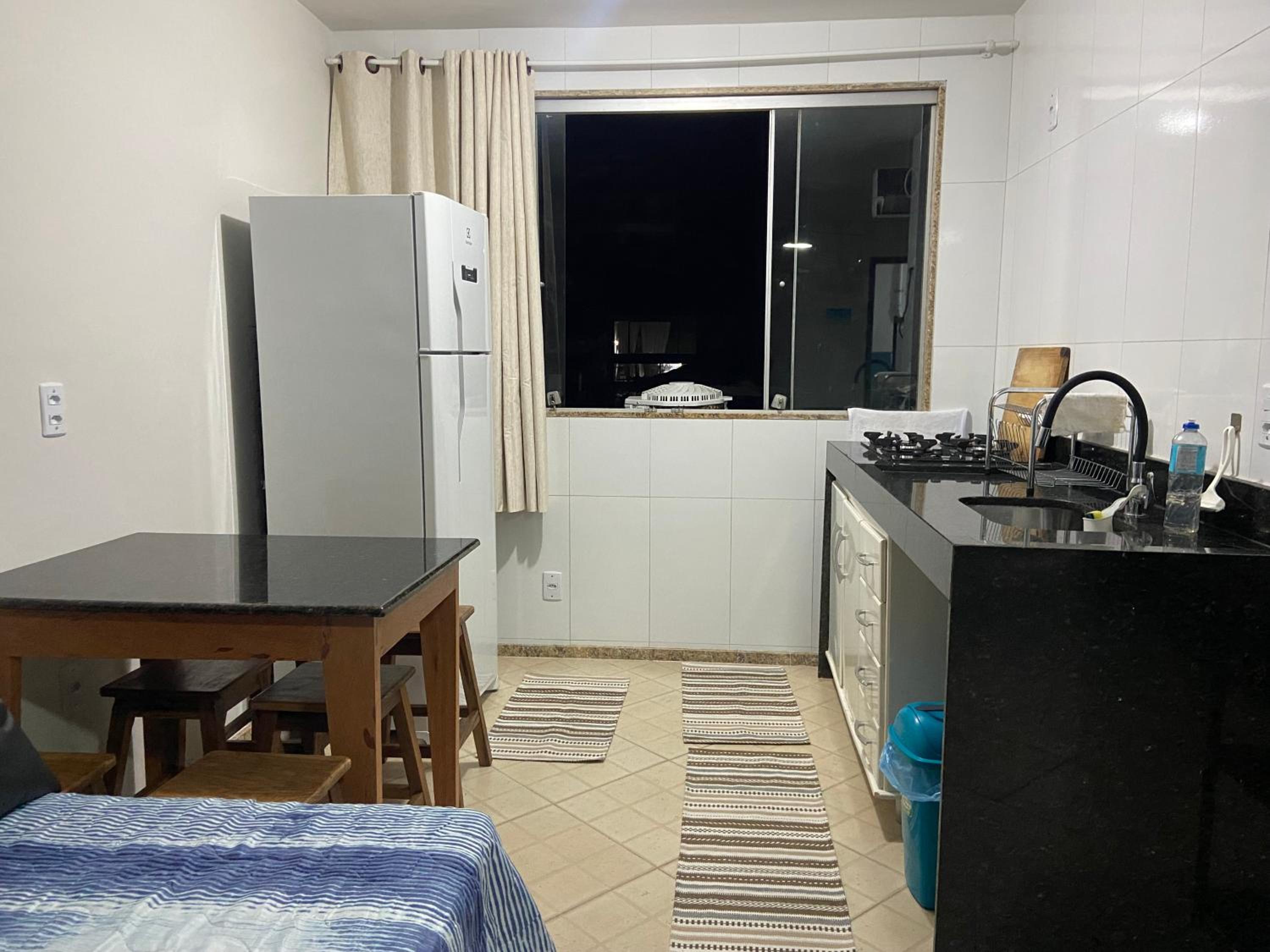 Flat pé na areia em Garatucaia