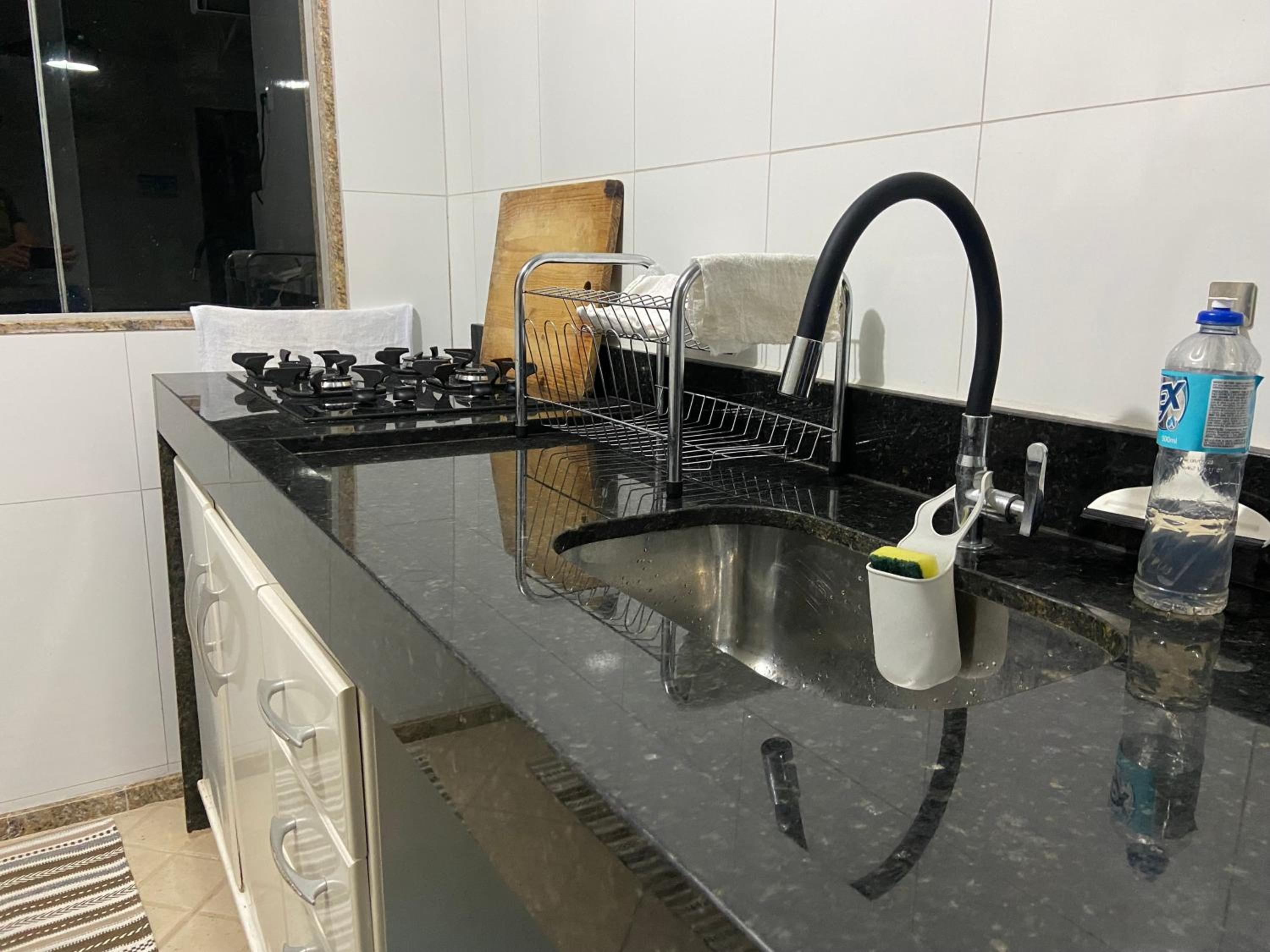 Flat pé na areia em Garatucaia
