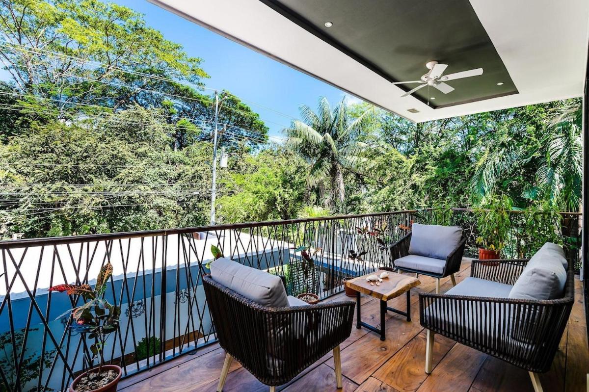 Pool Paradise Steps from Beach & Restaurants