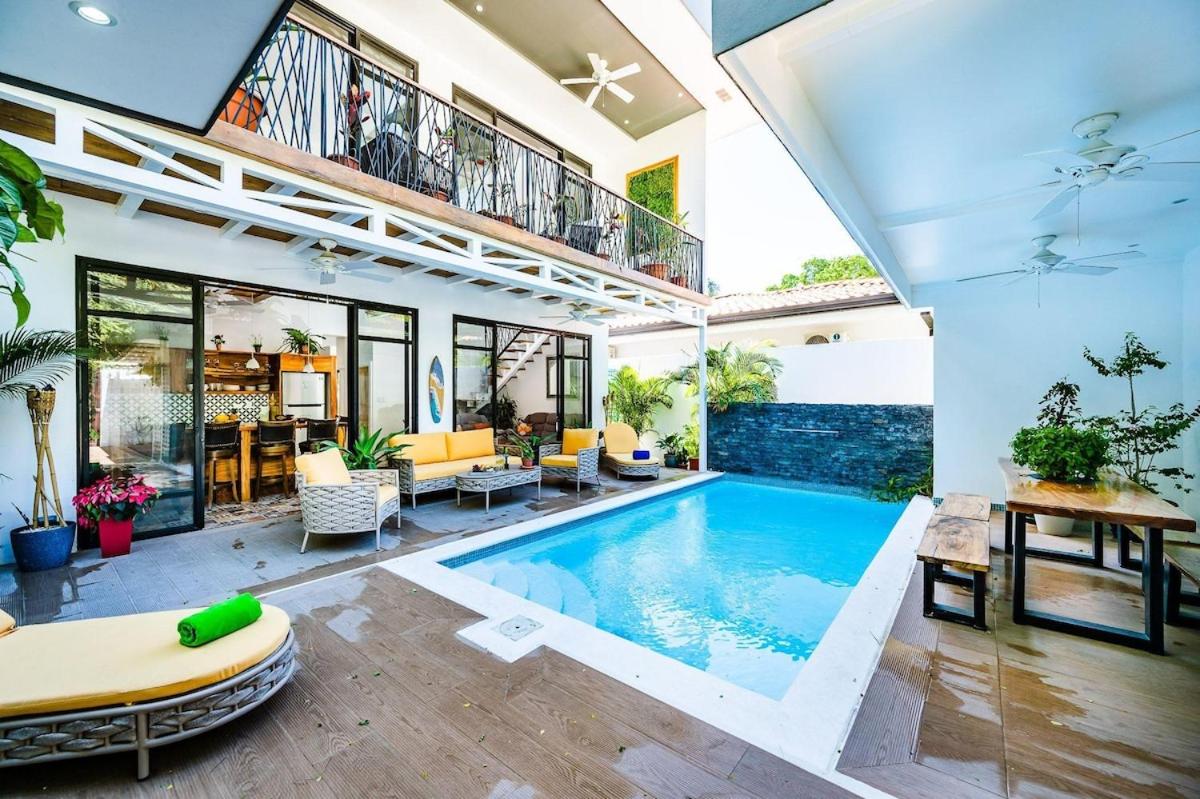 Pool Paradise Steps from Beach & Restaurants
