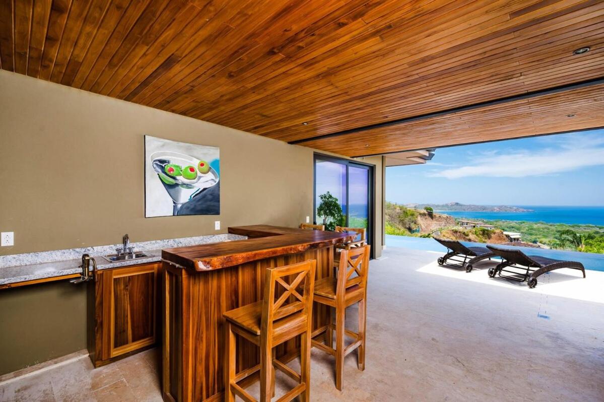 Oceanview Home Pool Jacuzzi BBQ - BAR