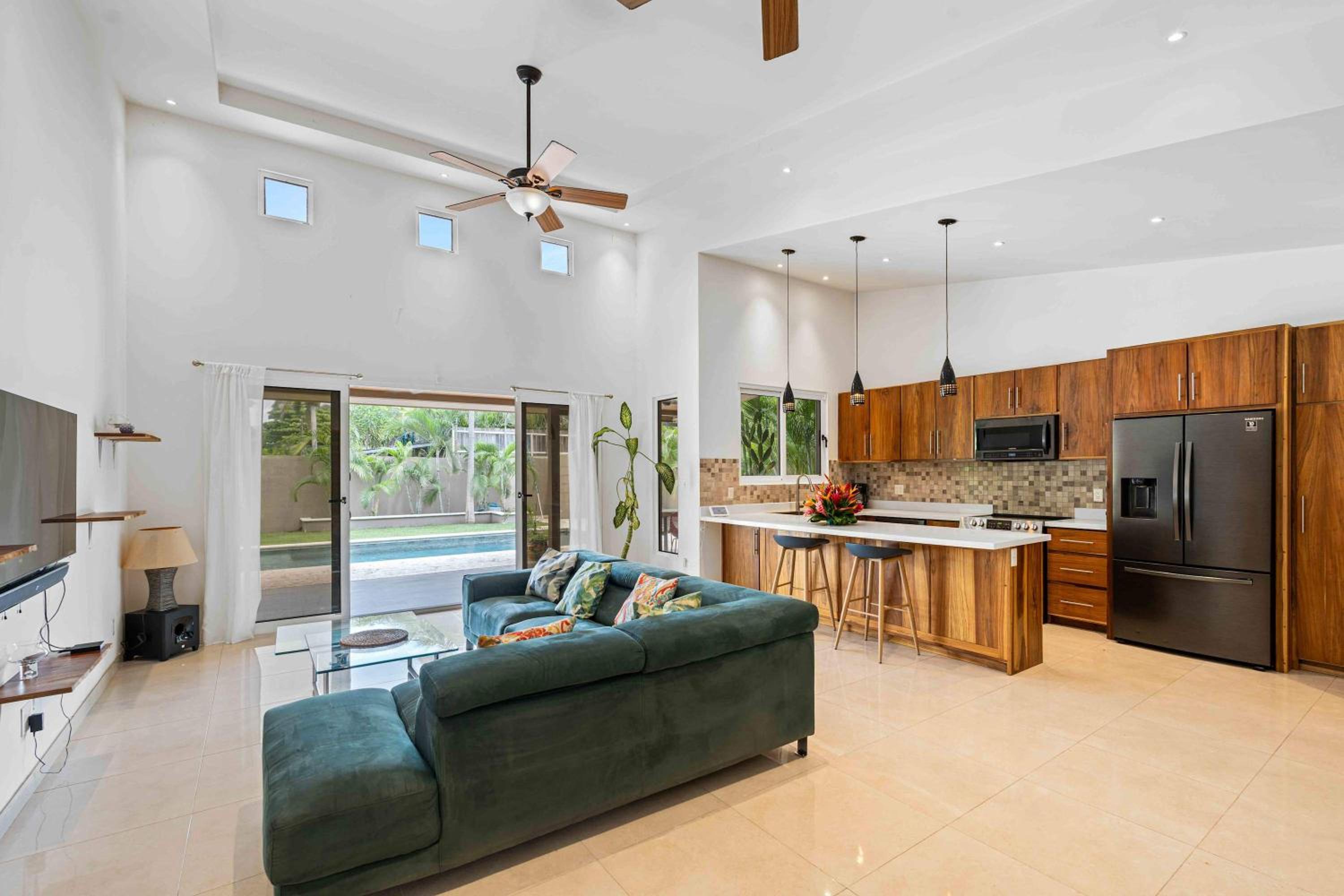 Large Pool 3BD Property Close to Potrero Beach