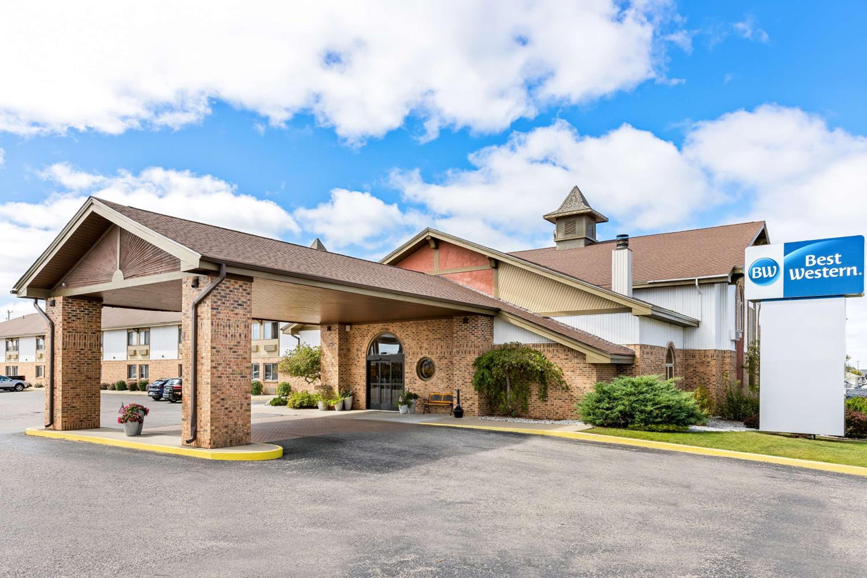 Gaylord Vacations - Best Western Gaylord - Property Image 10
