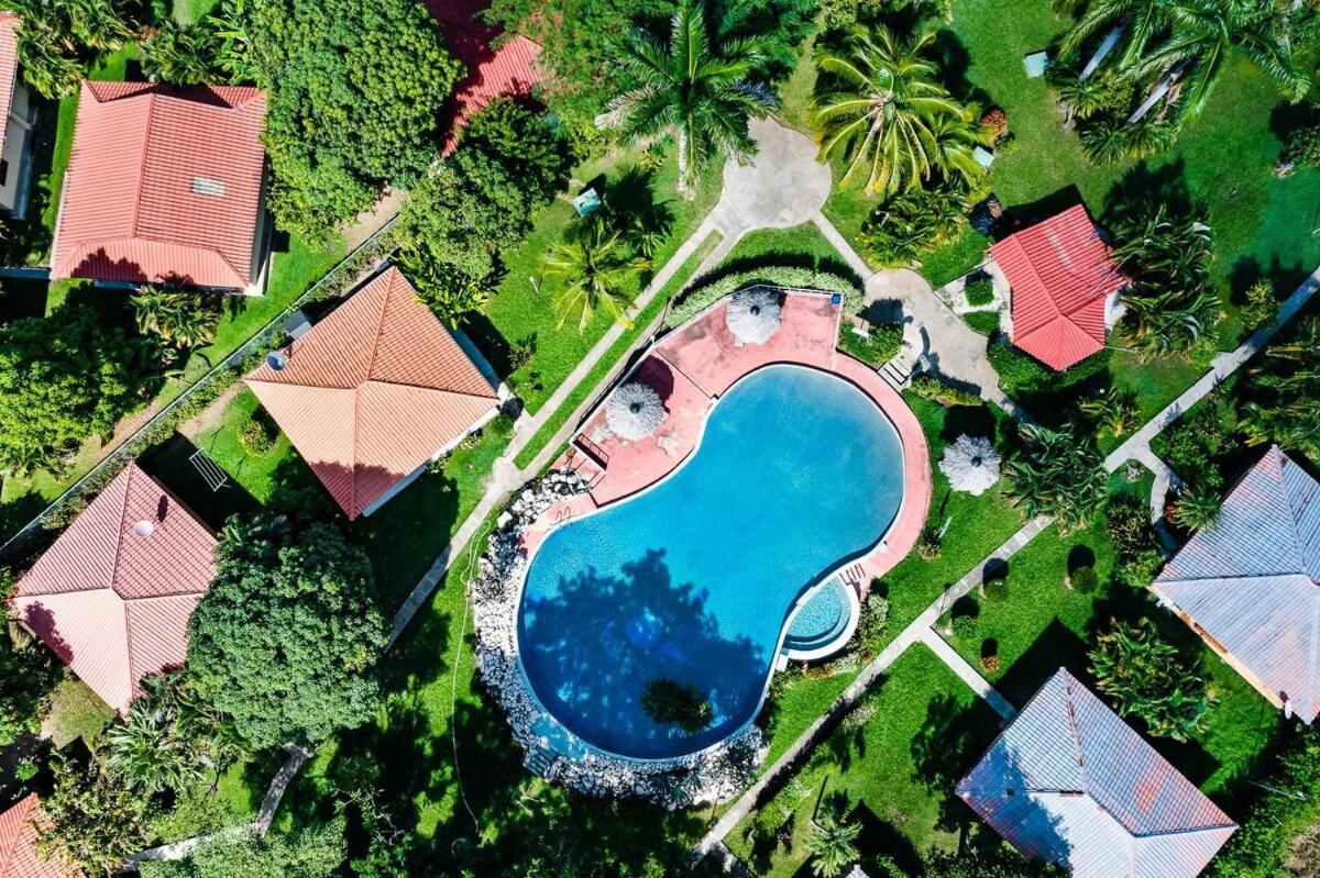 Couples Tropical Getaway with Pool, Playa Potrero