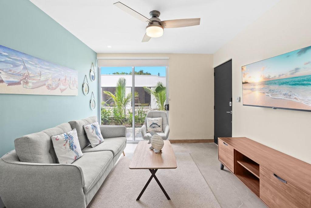 Brand New Condo Walking Distance to Playas del Coco Beach