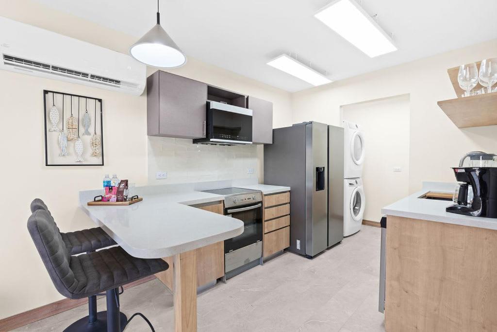 Brand New Condo Walking Distance to Playas del Coco Beach