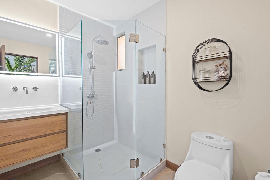 Brand New Condo Walking Distance to Playas del Coco Beach