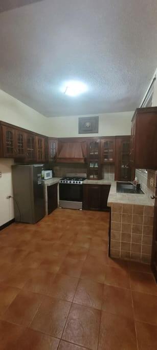 Casa Bugambilias