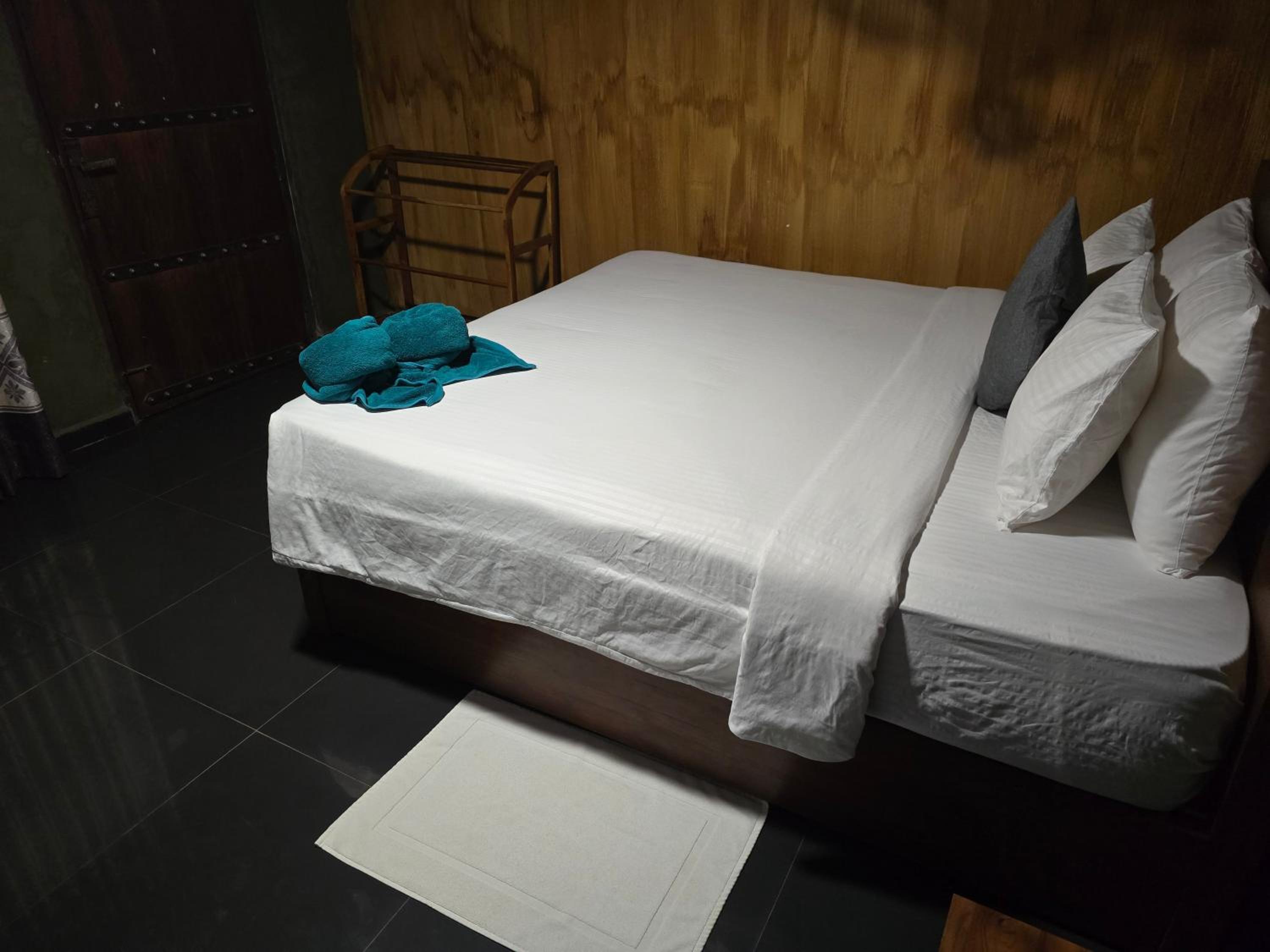 Wilpattu homestay by ceylon view 4