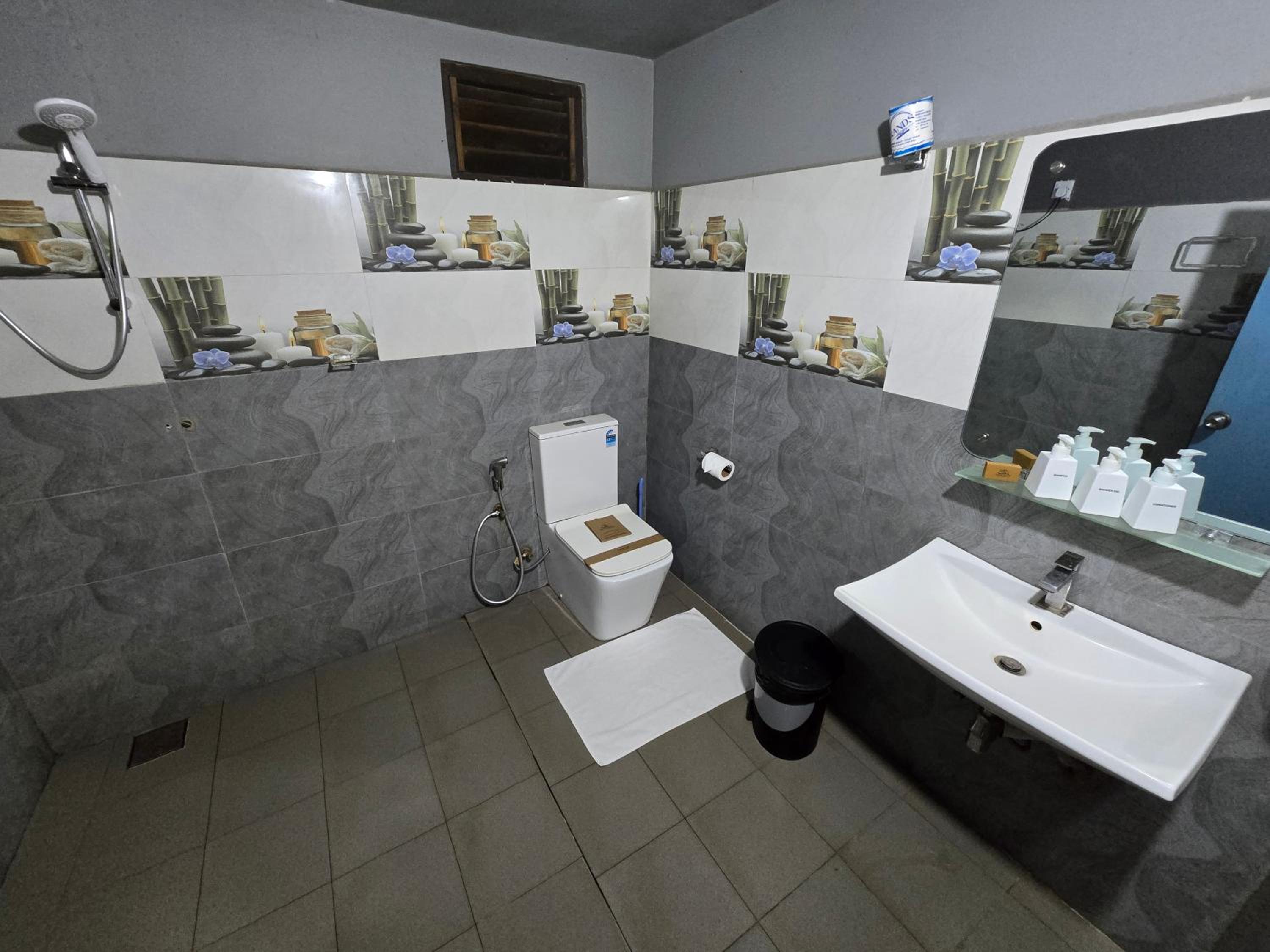 Photo 27