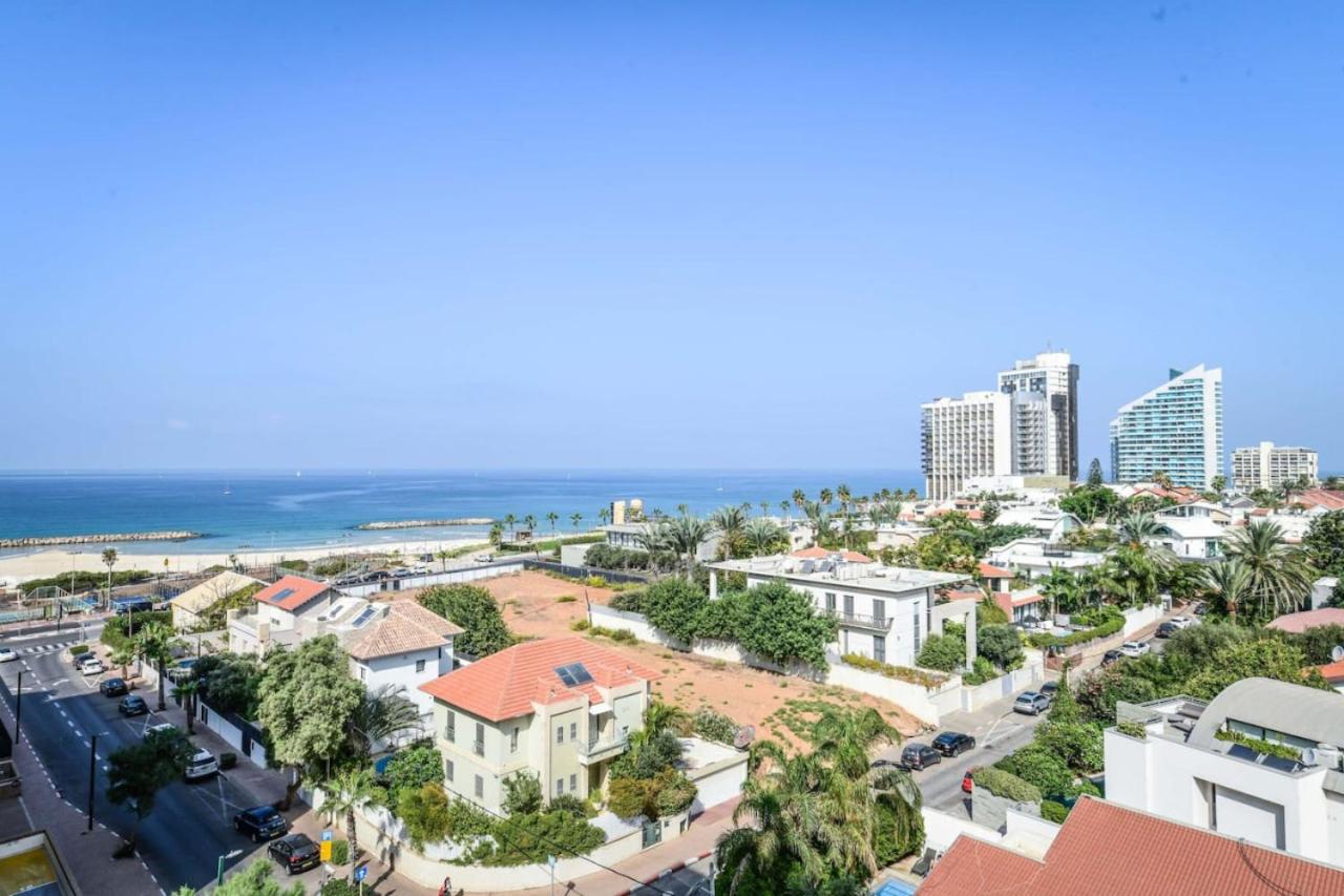 Herzliya Seaside Charming Home view 5
