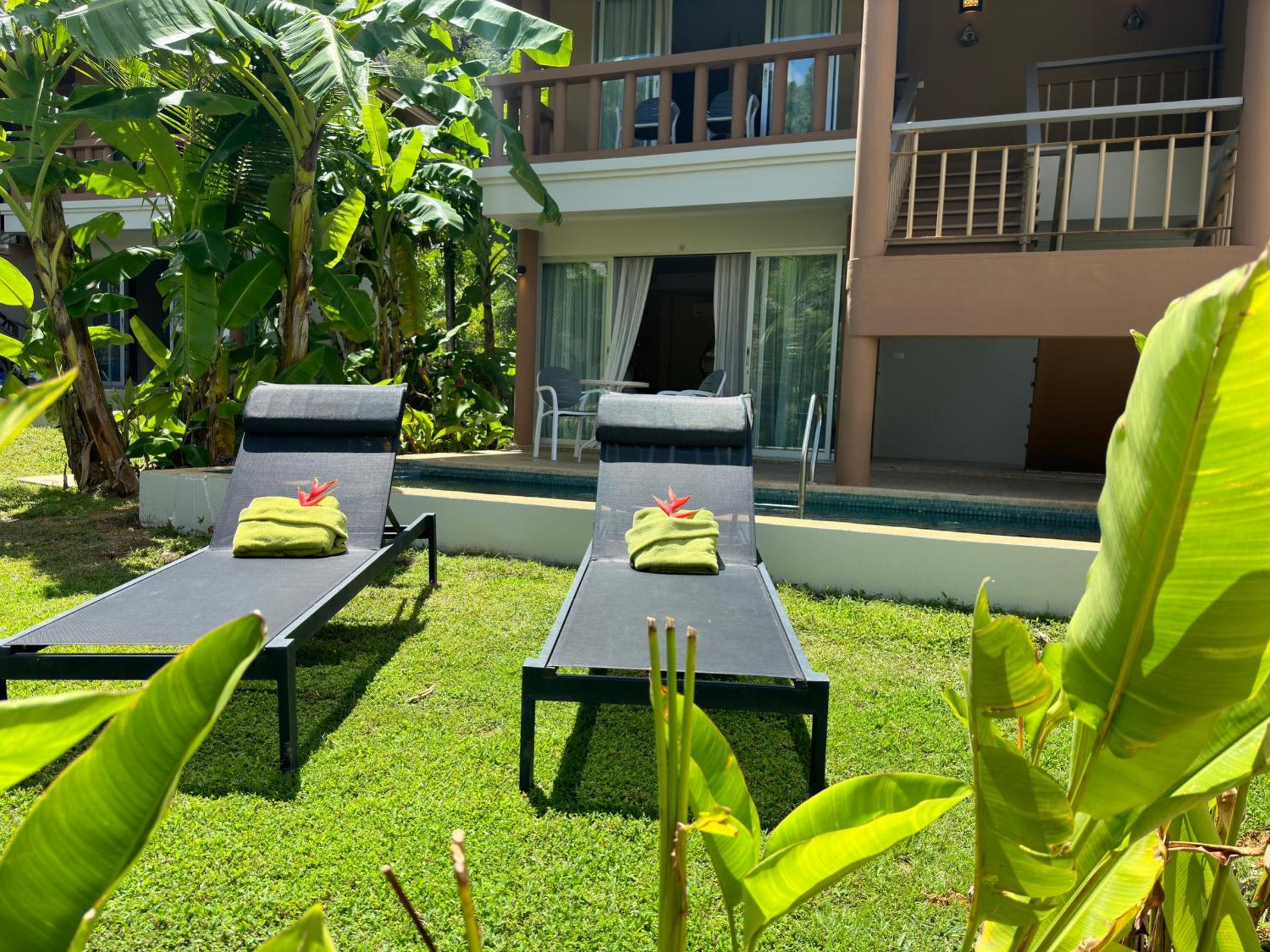 Sakoo Valley Naithon Beach