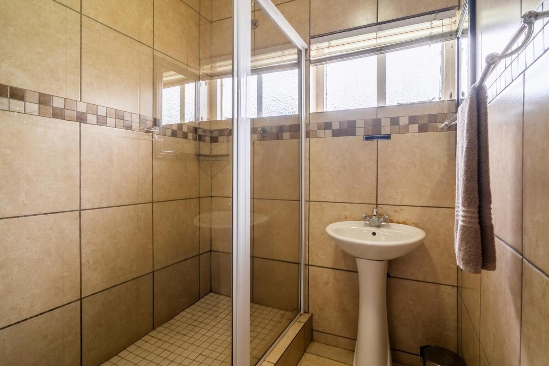 Photo 177