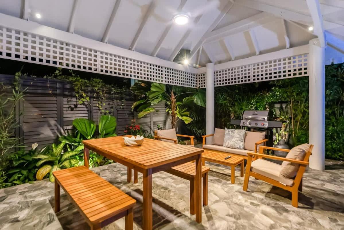 Lucida Villa by Reef Stays