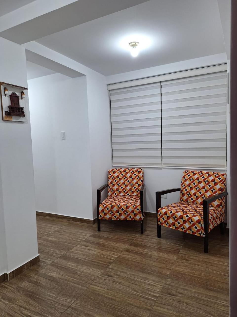 Dormitorio matrimonial 02 view 4