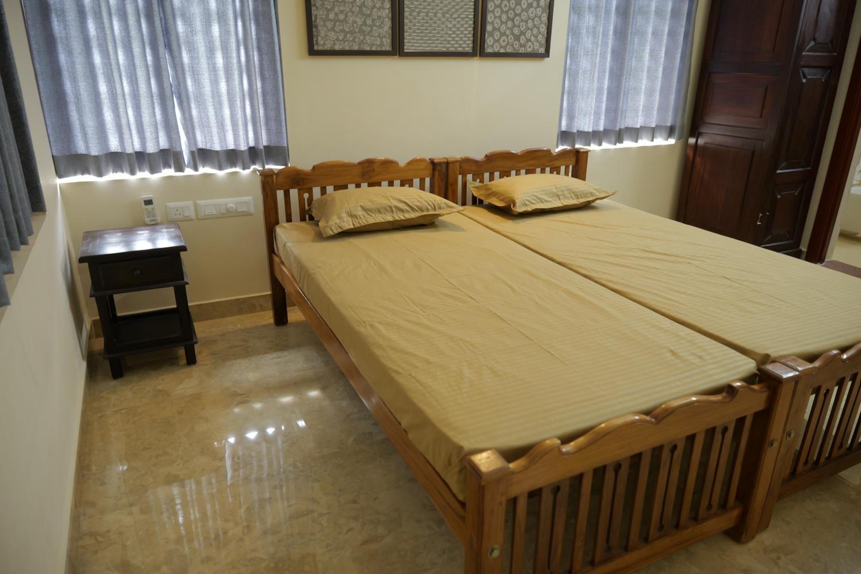 Neelambari - Exclusive Riverside Stay Only One Guest Group at a Time
