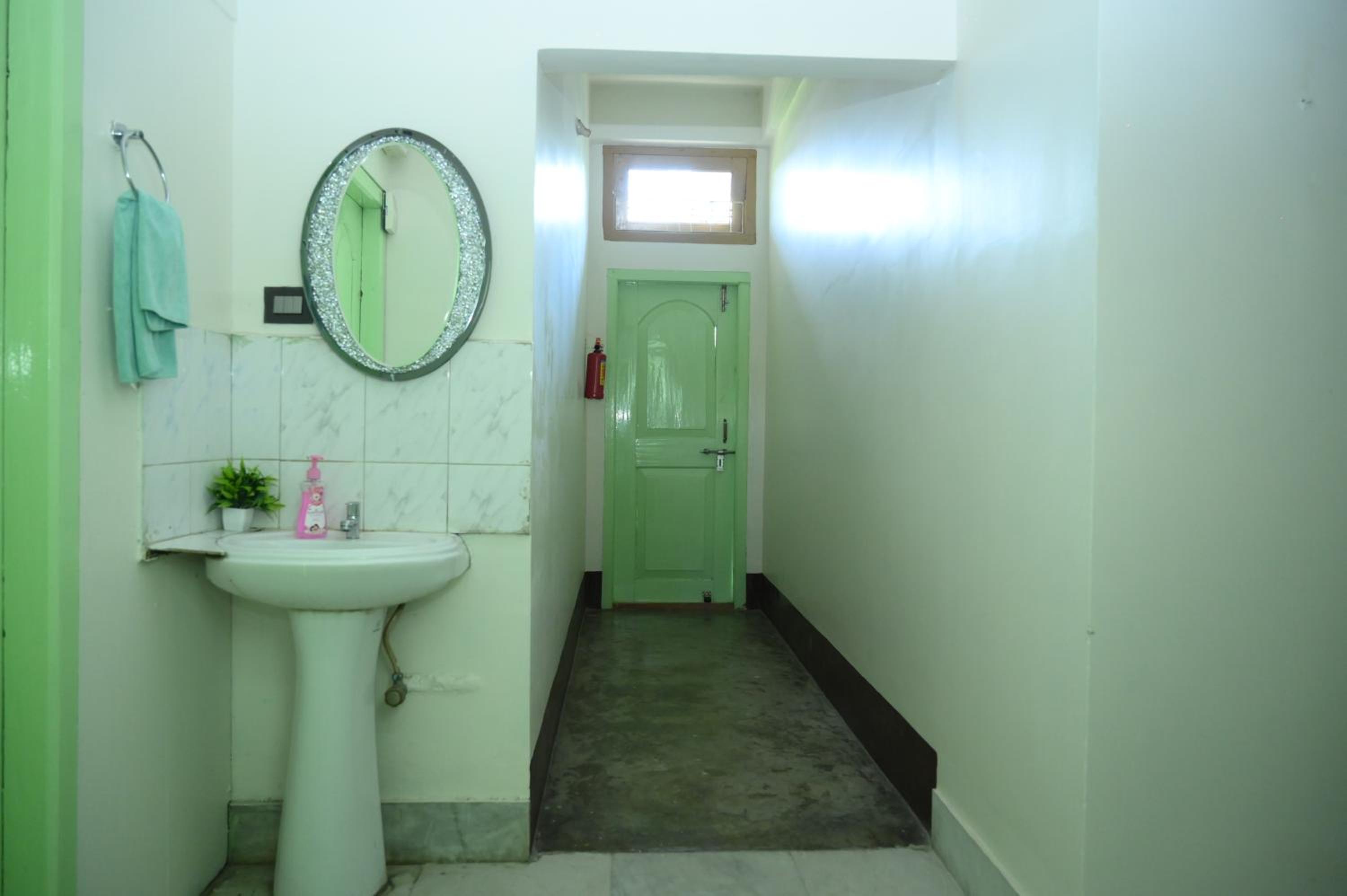 Photo 28