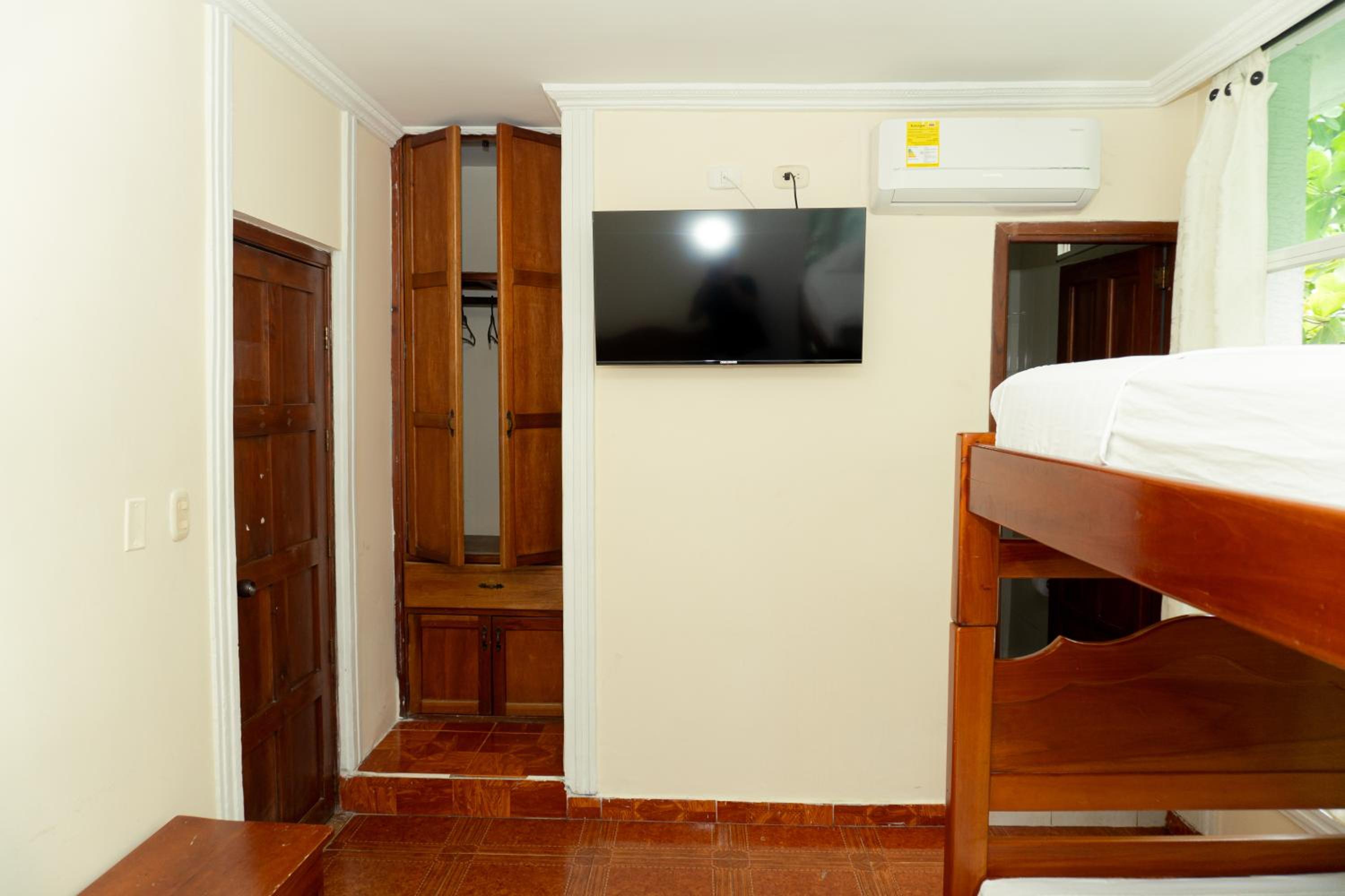 HOTEL GAIRA MAR