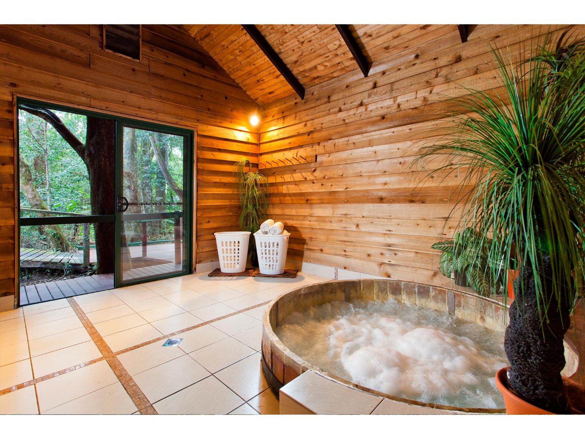 The Mouses House Rainforest Retreat