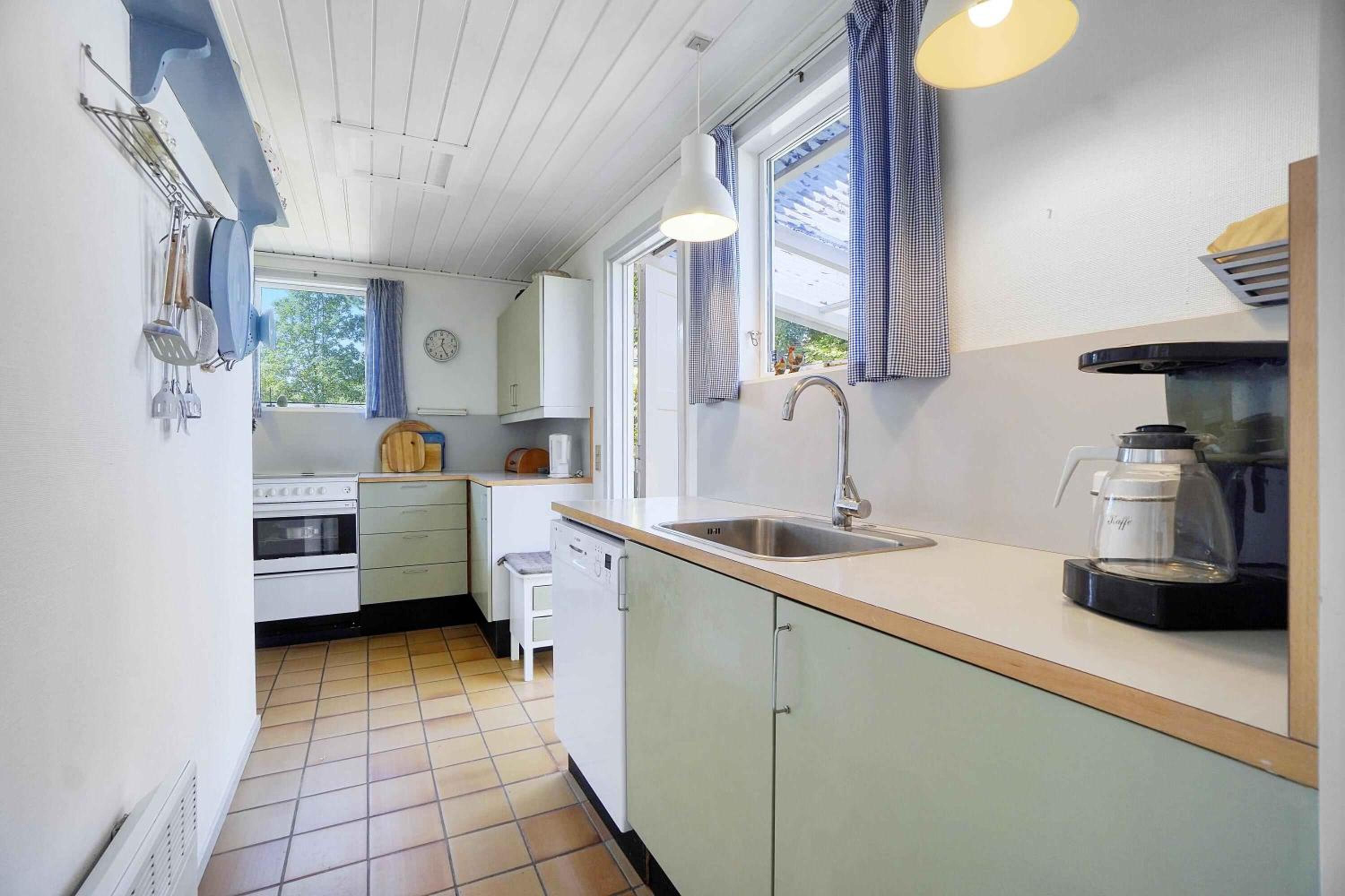 Charming Holiday House Near The Beach