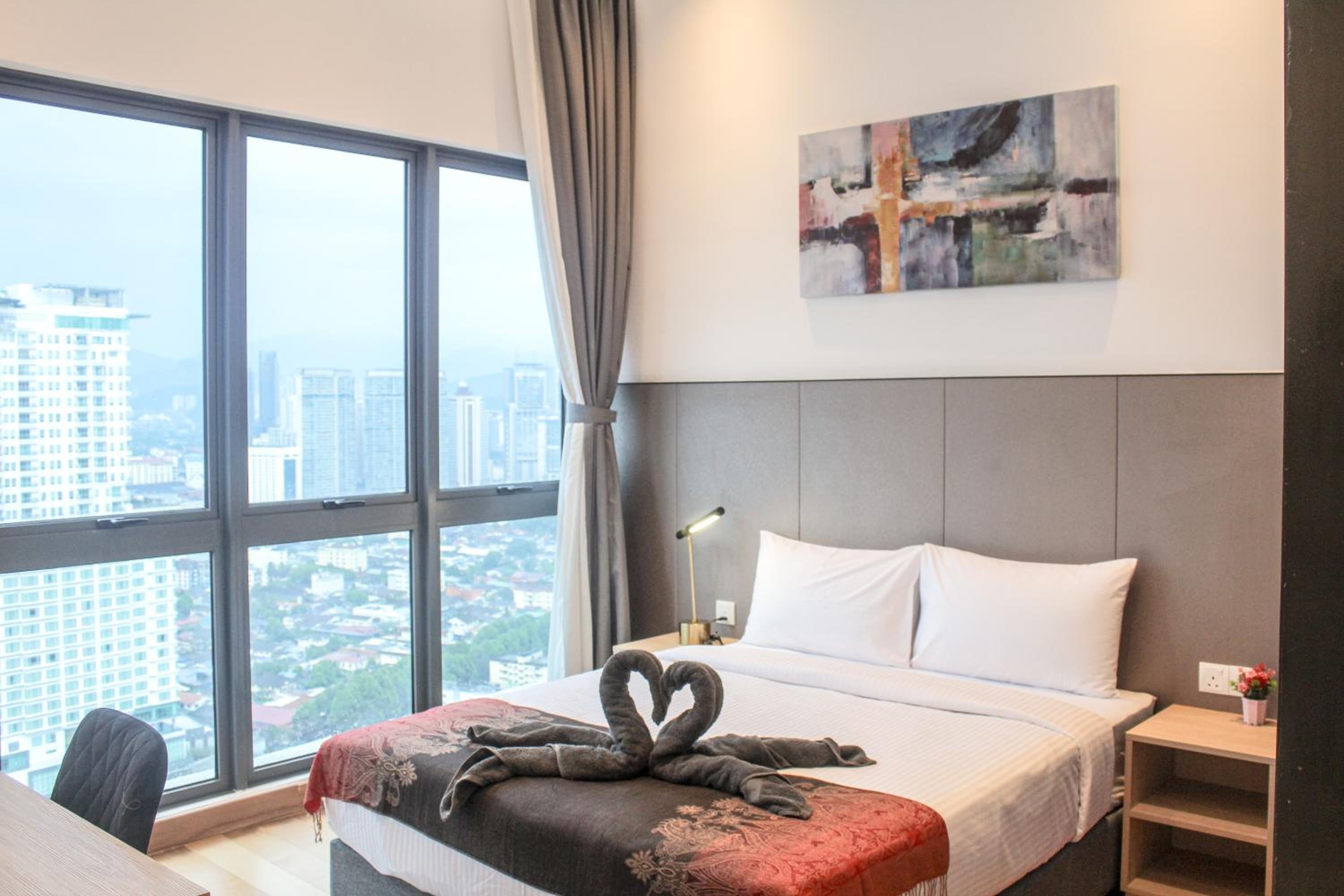 Luxe Suites Home KLCC