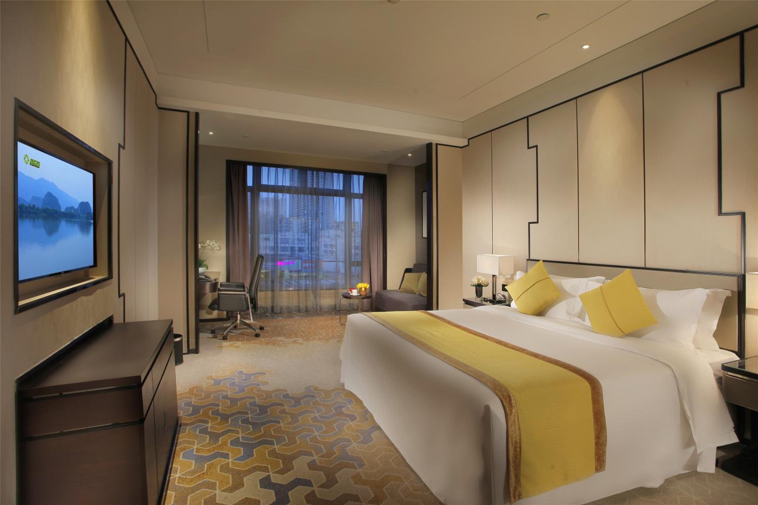 Zhaoqing Star Hotel