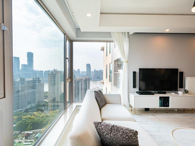 iHome-Lujiazui Riverside, Bund Riverview, Skyscrapers Citywalk, Deluxe Shanghai Living, As Pictured