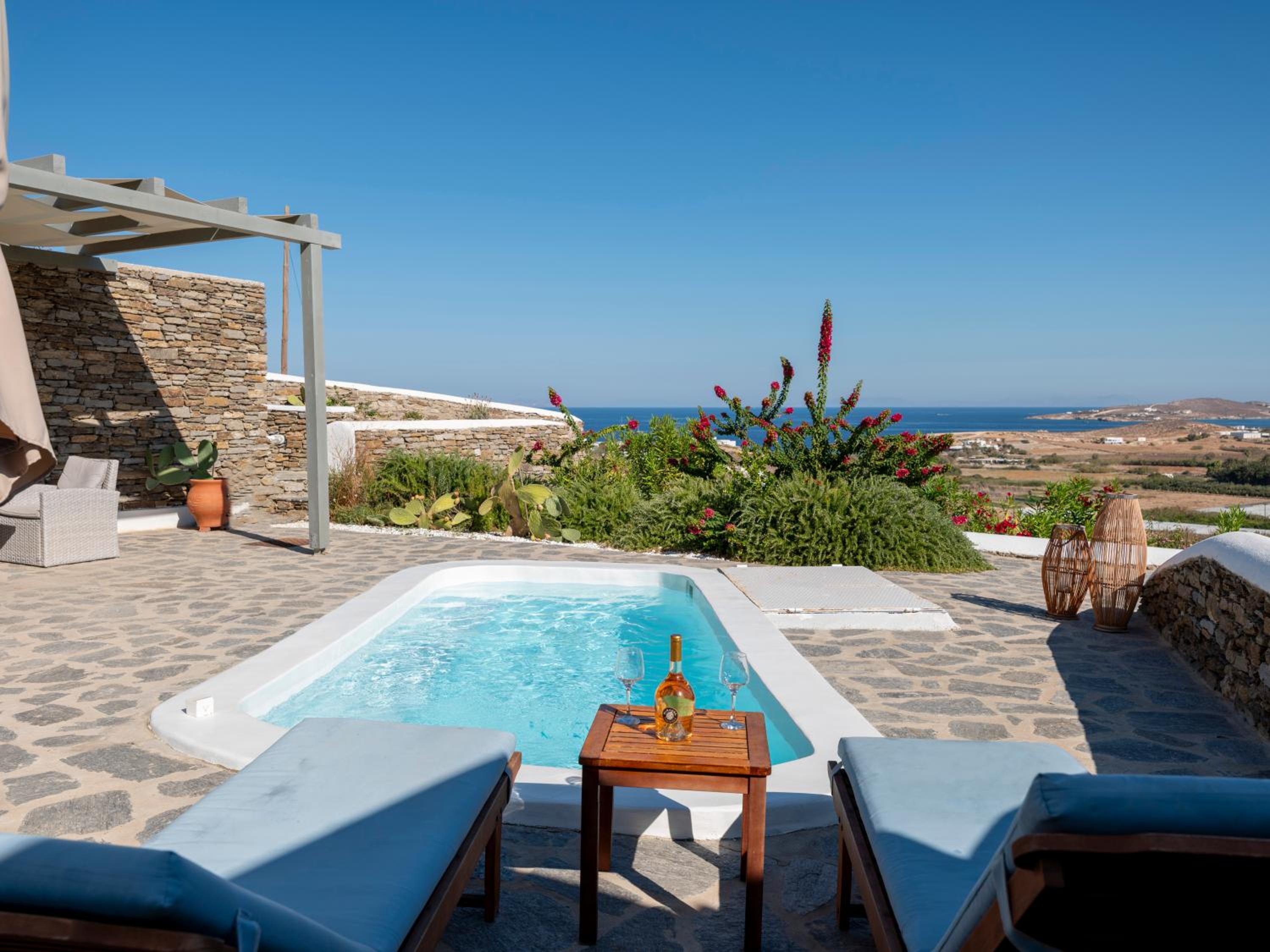 Hotel Peters Place - Paros Resort