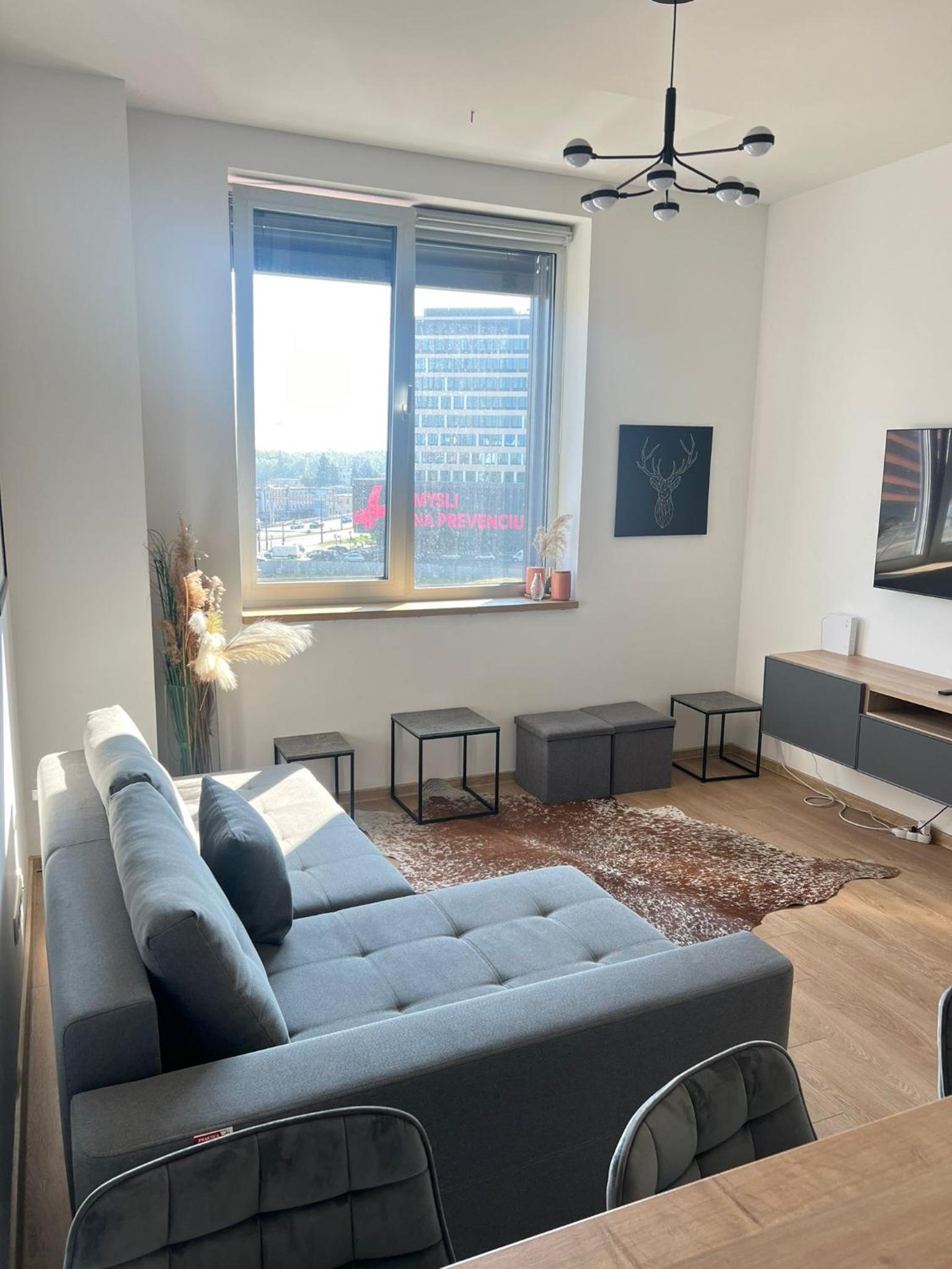 Skau Apollo Residence Free Parking view 3