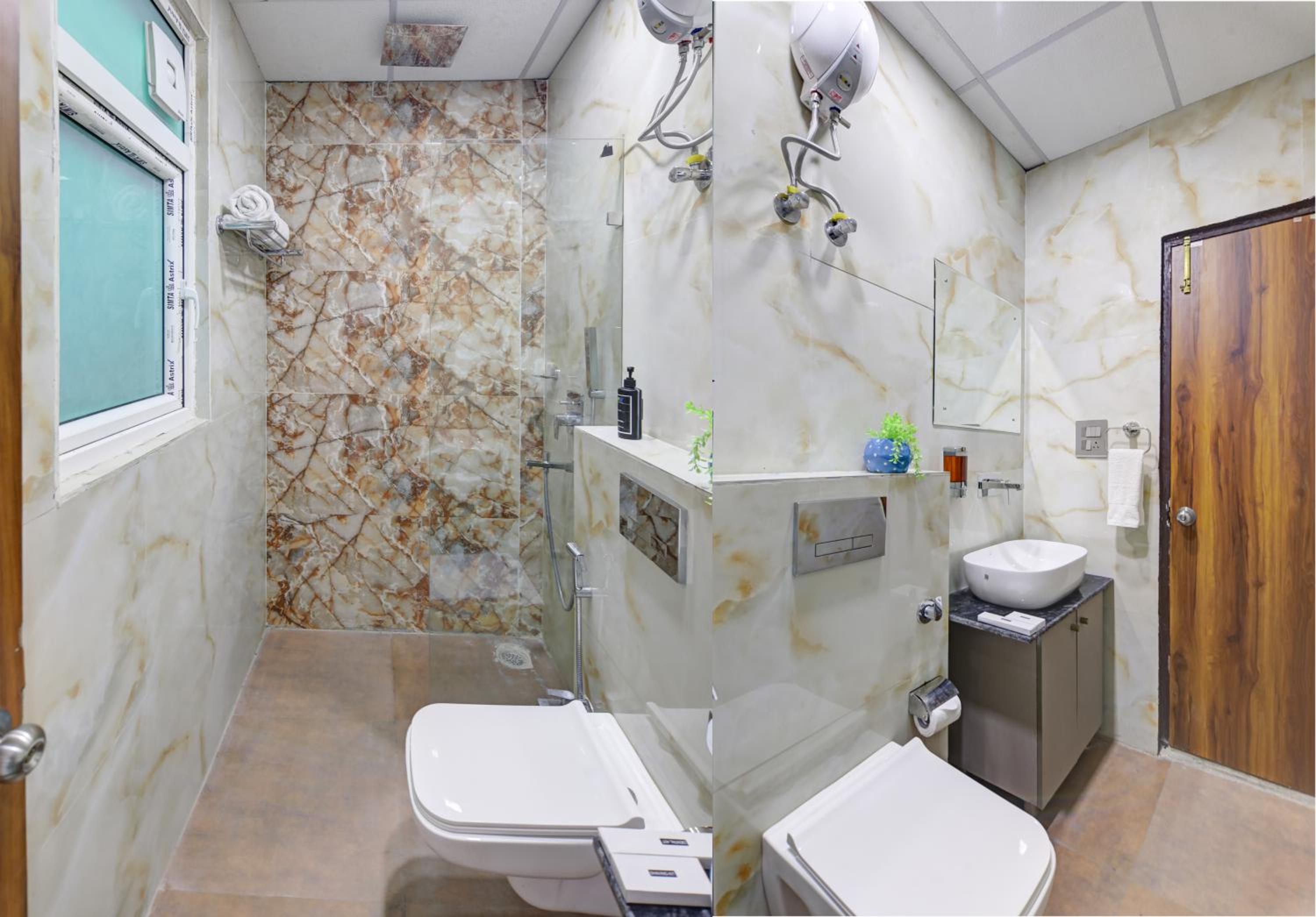 STATUS by Hotel The Emporio view 3