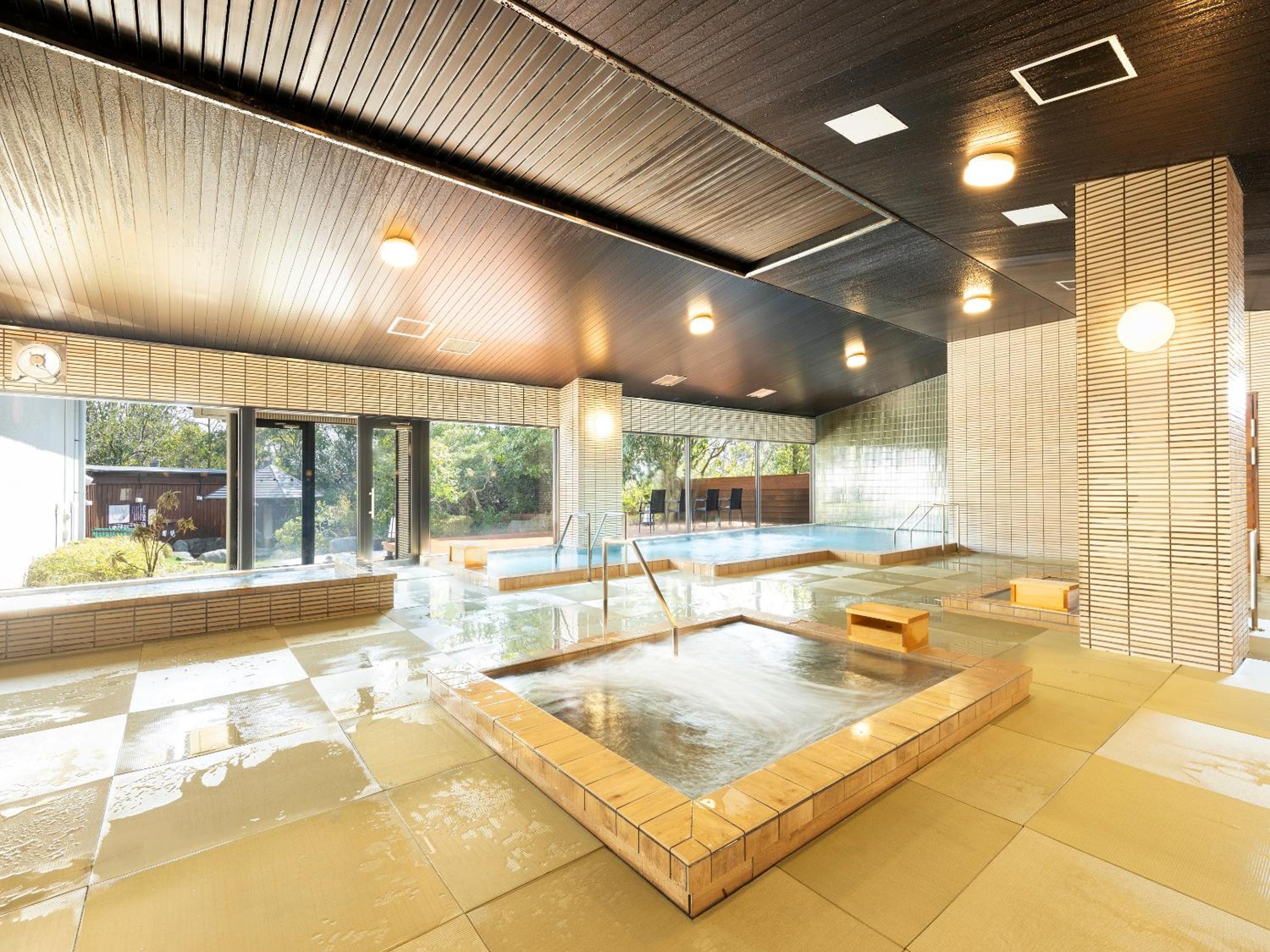 Ooedo Onsen Monogatari Premium Seiunkaku, Awara - 17