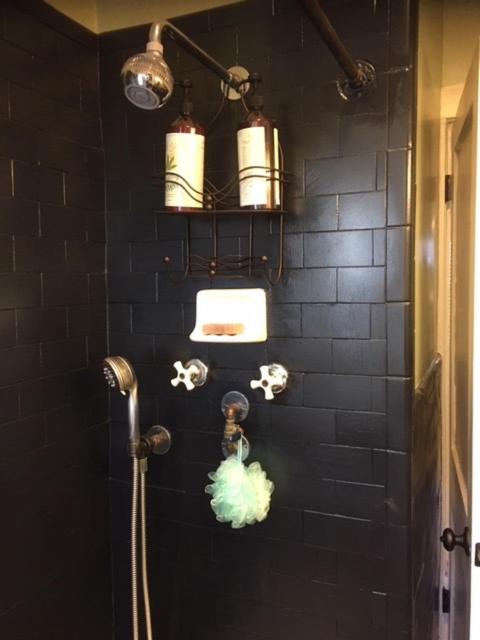 Family and Pet friendly Charming Cozy Casita view 4