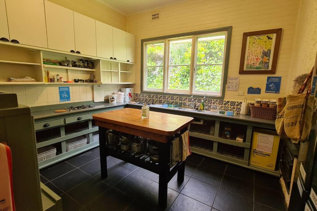 No14 - Unique Blue Mountains Home Away from Home