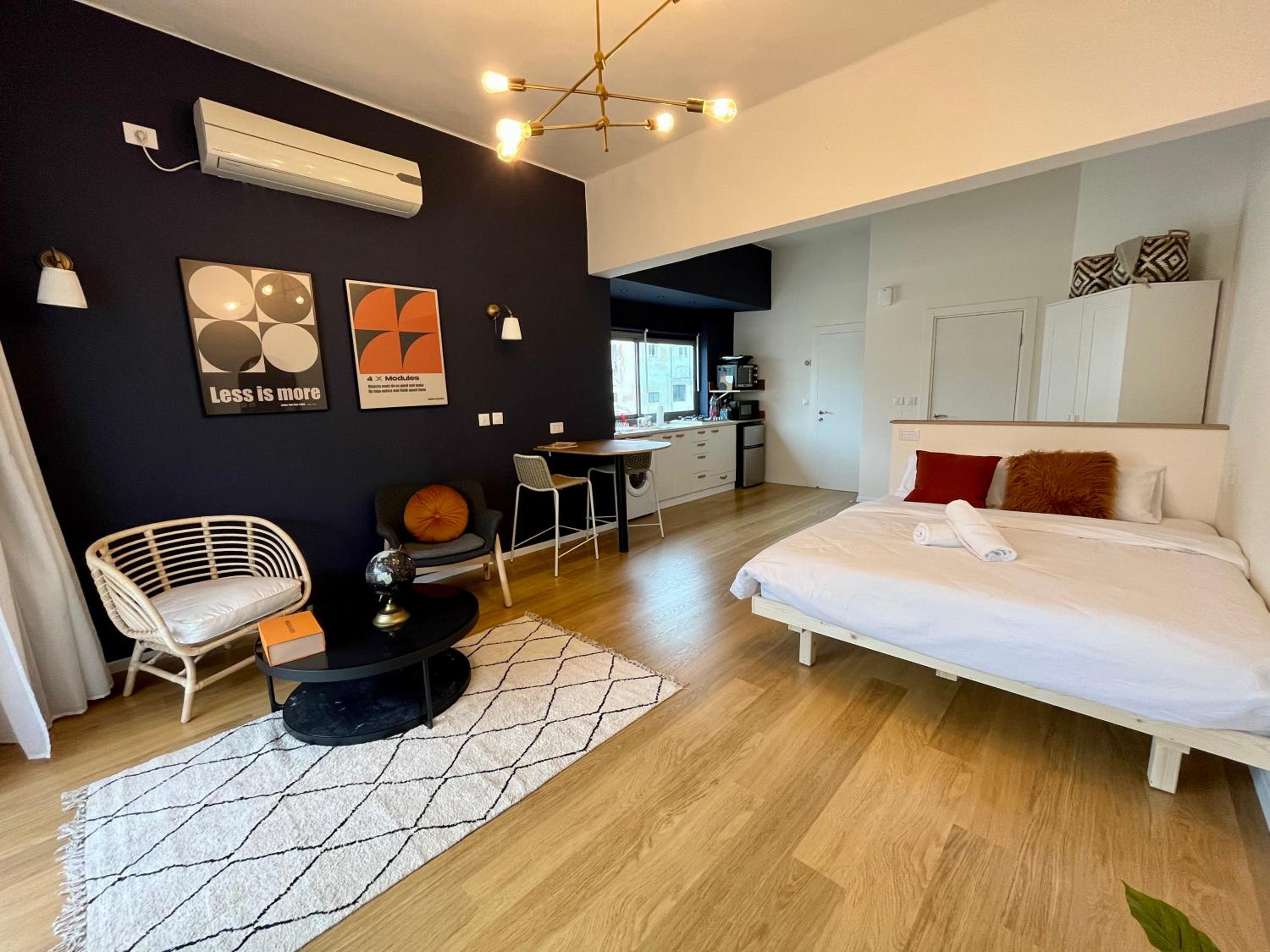 Nabi Yona Apartments