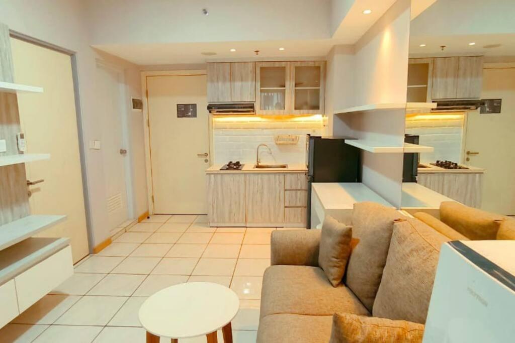 Cozy Warm 2BR Escape M-Town Res view 5