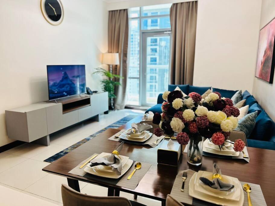 Penthouse Two Bedroom Sea View luxurious