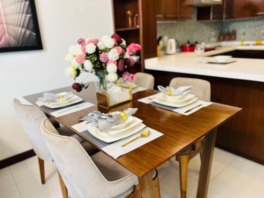 Penthouse Two Bedroom Sea View luxurious