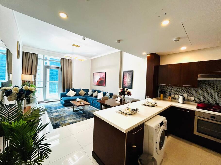 Penthouse Two Bedroom Sea View luxurious