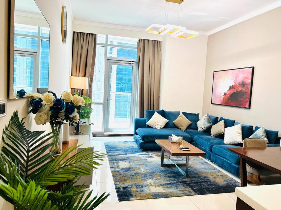 Penthouse Two Bedroom Sea View luxurious