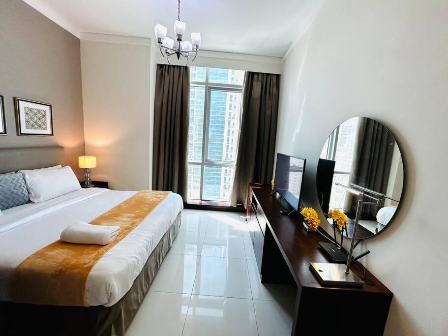 Penthouse Two Bedroom Sea View luxurious