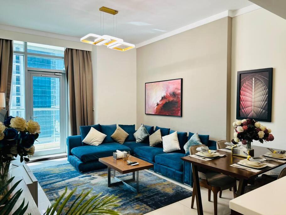 Penthouse Two Bedroom Sea View luxurious