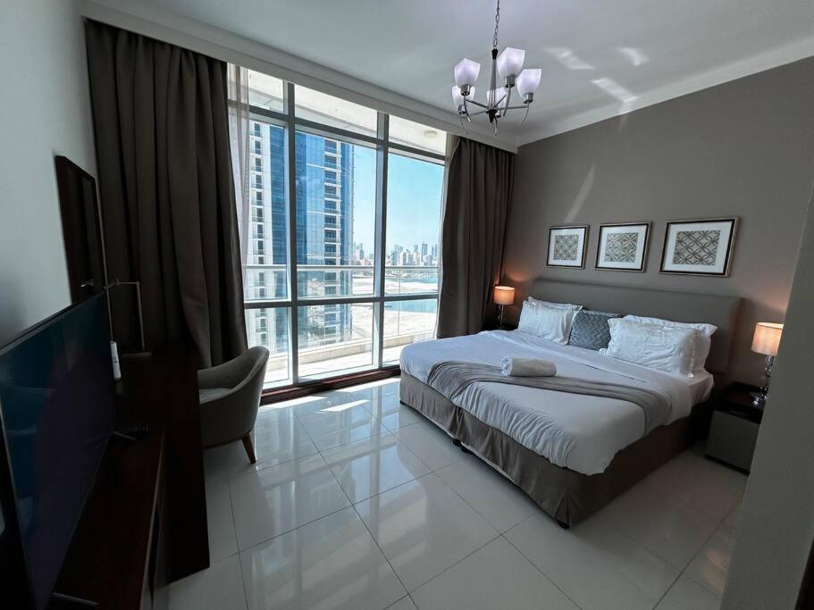 Penthouse Two Bedroom Sea View luxurious
