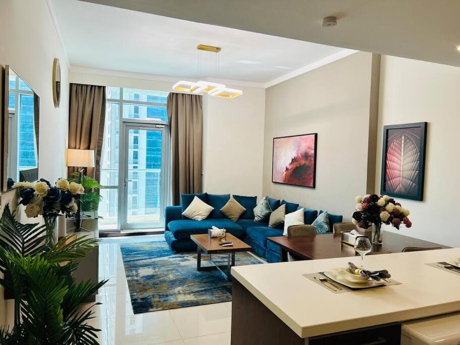 Penthouse Two Bedroom Sea View luxurious