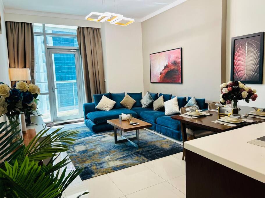 Penthouse Two Bedroom Sea View luxurious