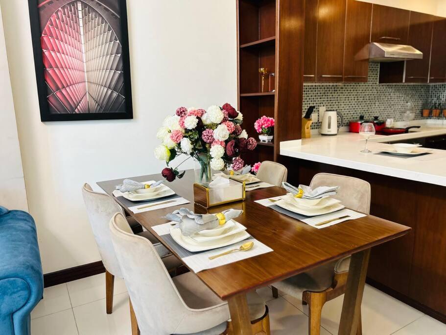 Penthouse Two Bedroom Sea View luxurious