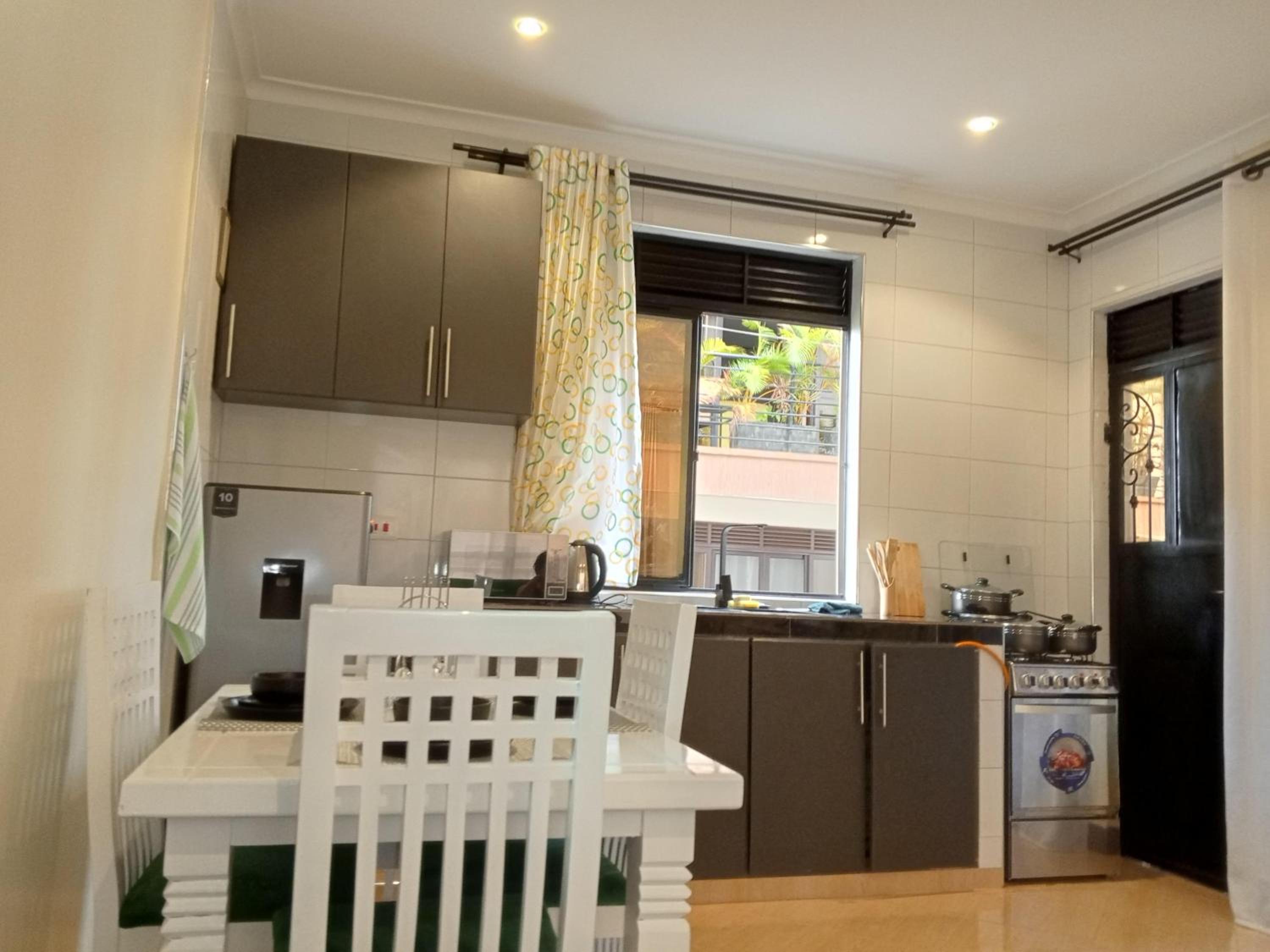 Cozy Retreat Apartments, Kiira, Wakiso view 2
