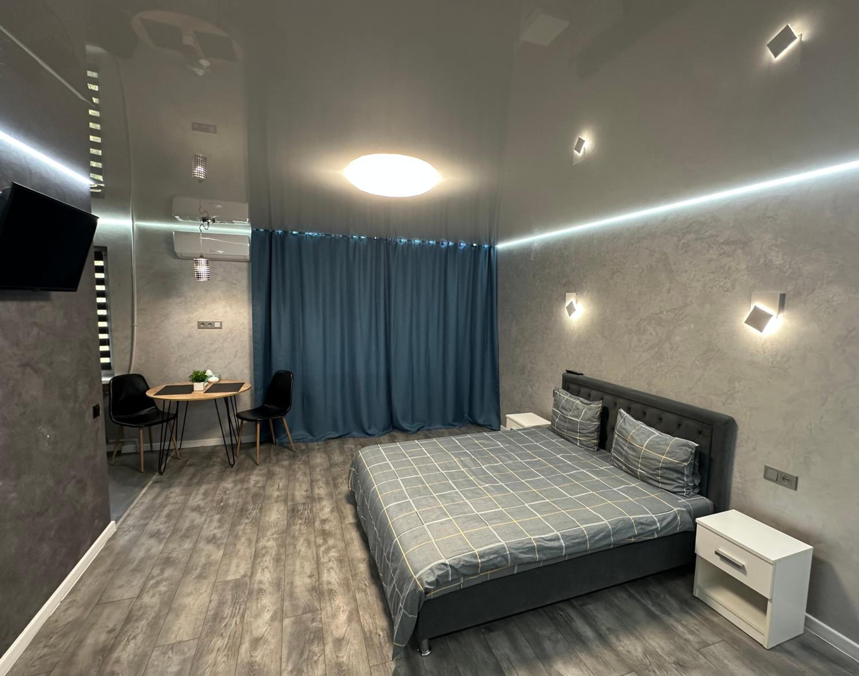 ApartCenter ВИП апартаменты в центре города на Гагарина view 3